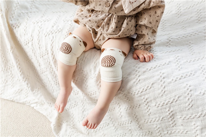 Idée cadeau bébé - Protège-genoux pour bébé - box cadeau