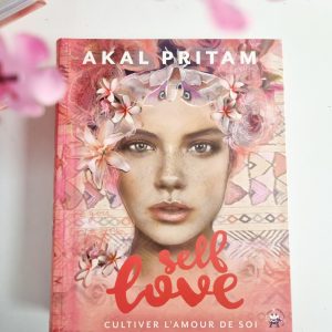 Box bien-être self love - idées cadeaux pour une femme de 30/40/50 ans - joli livre féminin sacré